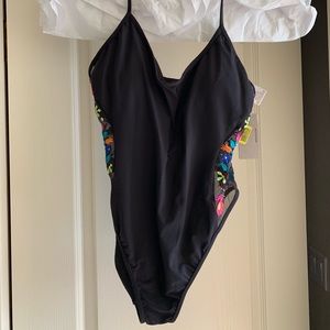 reaction kenneth cole black with flowers swimsuit